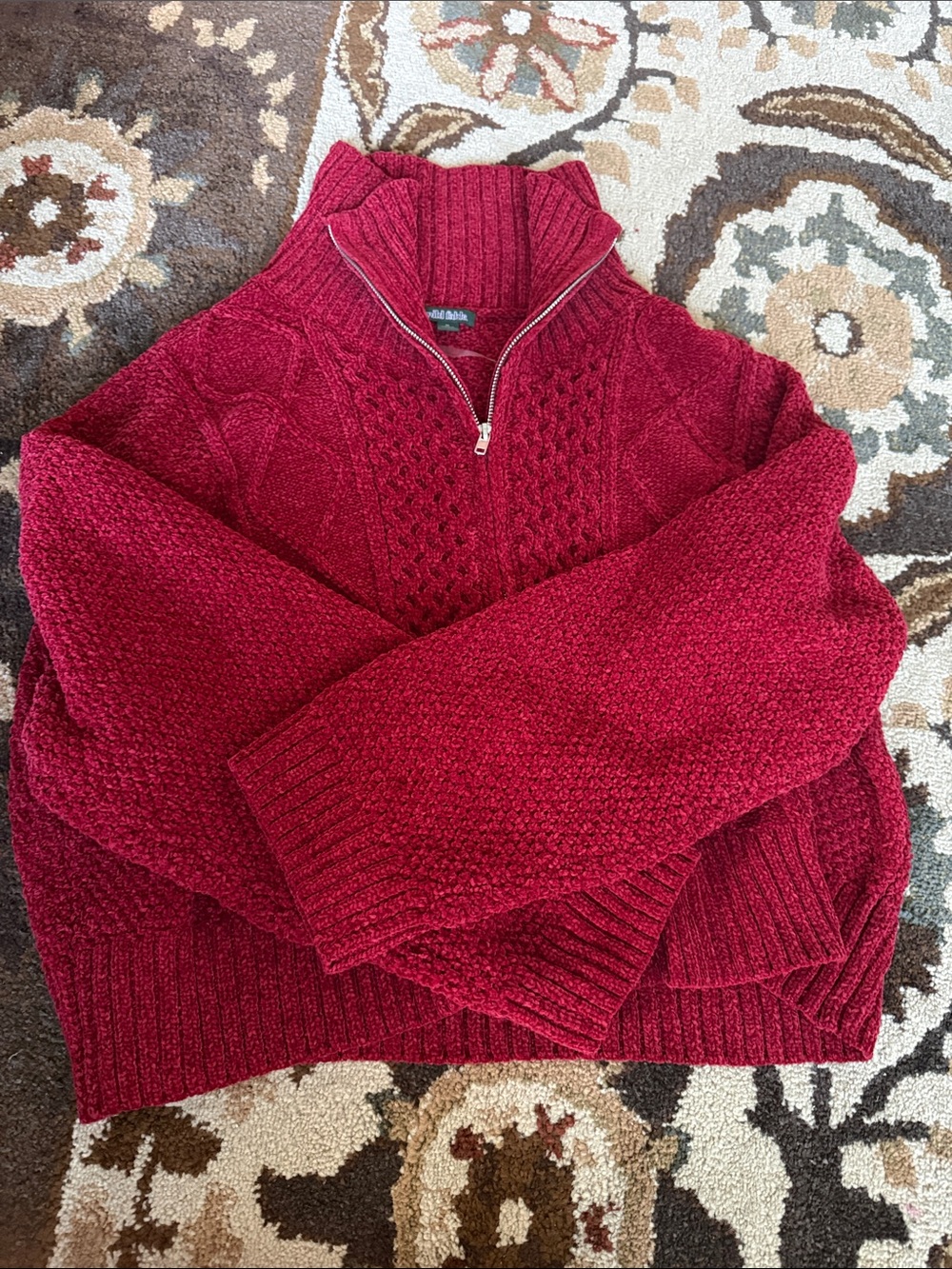 Women’s Full-Zip Cable Knit Sweater - Red